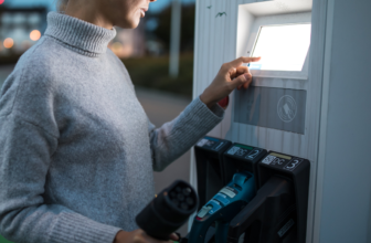 Electric Car vs. Gas Calculator: Weighing Your Options
